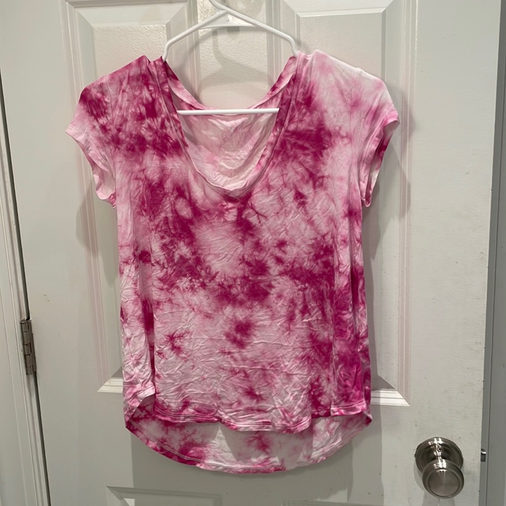 American Eagle Outfitters short sleeve tie die purple and white favorite T